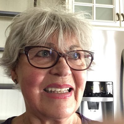 Profile Picture of Cécile Veilleux (@veilleux_cecile) on Twitter