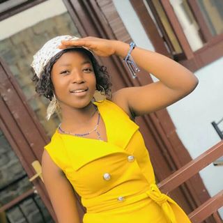 Profile Picture of Arielle Saidi (@arielle.mashine) on Facebook