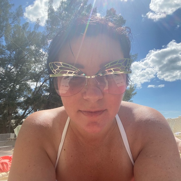 Profile Picture of Jade Jezyk (@jademarie0623) on Poshmark