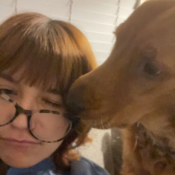 Elise Renner - Poshmark Profile Picture of Elise Renner (@mocouu) on Poshmark