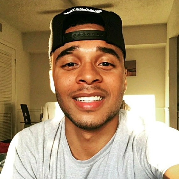 Profile Picture of Michael Russell (@russ2616) on Poshmark