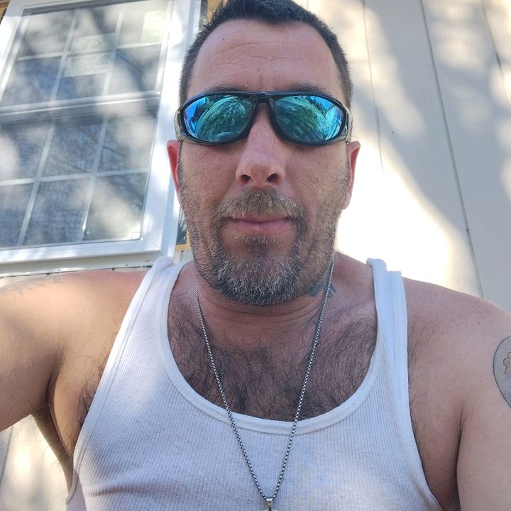 Profile Picture of Adam Hilker (@mjrbuzkil) on Tiktok