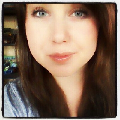 Profile Picture of Amanda Wheaton (@jumpinpandas) on Twitter