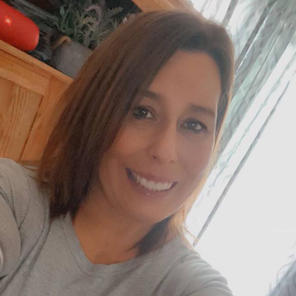 Sandra Godleski - Poshmark Profile Picture of Sandra Godleski (@sandradee74) on Poshmark