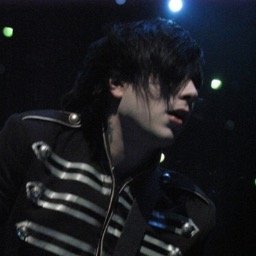 Profile Picture of Lily Marshal (@LilyMarshal6) on Twitter