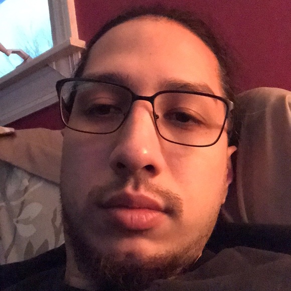 Profile Picture of Andrew jessie Manalo (@ajpmanalo) on Poshmark