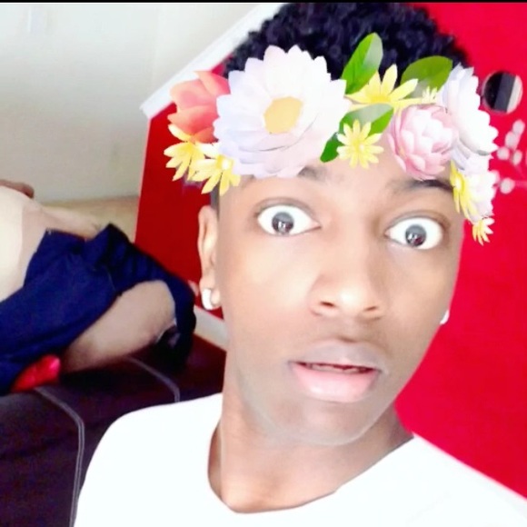 Profile Picture of Ty Watson (@tykhaos) on Poshmark