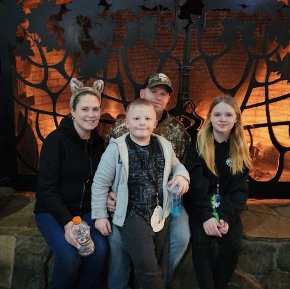 Profile Picture of Joe Biezewski (@jcbhd03) on Poshmark