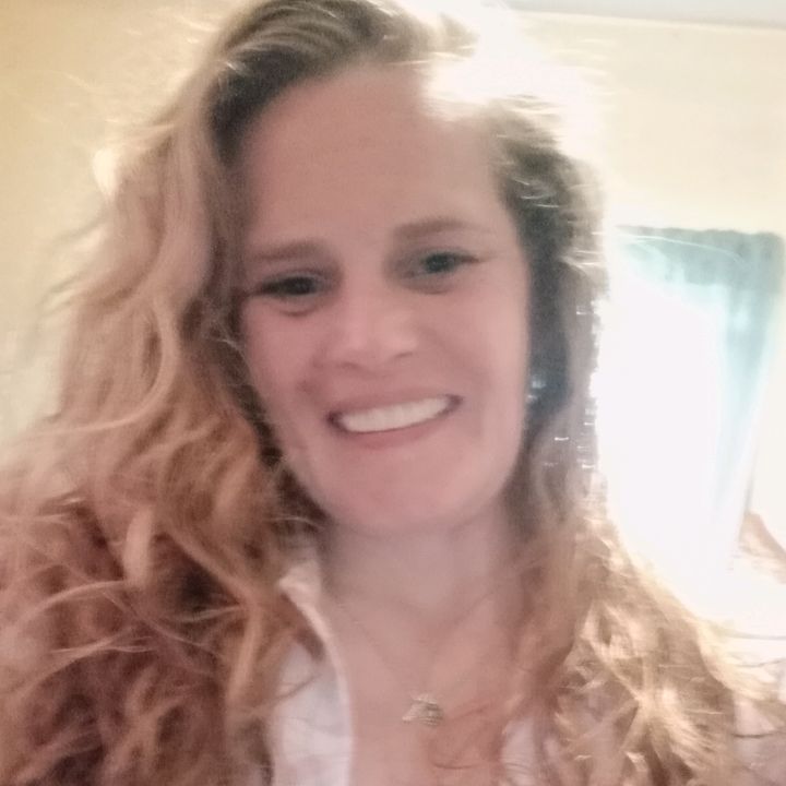Mandy Callahan - Tiktok Profile Picture of Mandy Callahan (@mandycallahan) on Tiktok