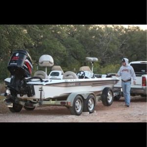 Profile Picture of Taylor Darden (@219661472) on Myspace