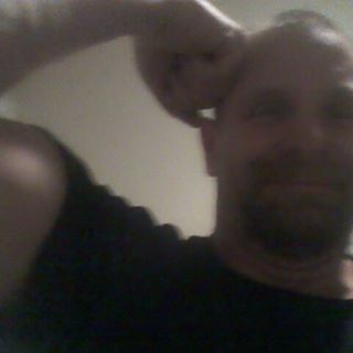 Poeschl James - Facebook Profile Picture of Poeschl James (@Poeschl-James) on Facebook