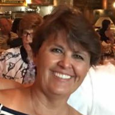 Profile Picture of Elizabeth Bushell (@Tastebuds364) on Twitter