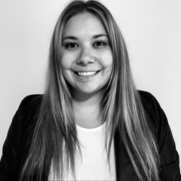 Profile Picture of Marike Séguin (@marikeseguin) on Poshmark