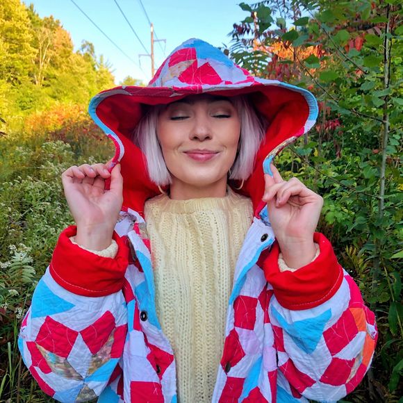 Profile Picture of Jessi Chace (@jchacevt) on Poshmark