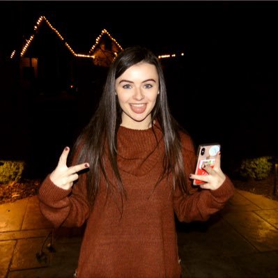 Profile Picture of Heather:) (@HeatherWinne13) on Twitter