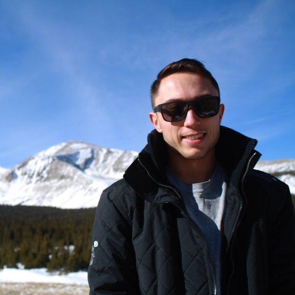 Profile Picture of Keith Yoder (@kyoder17) on Poshmark
