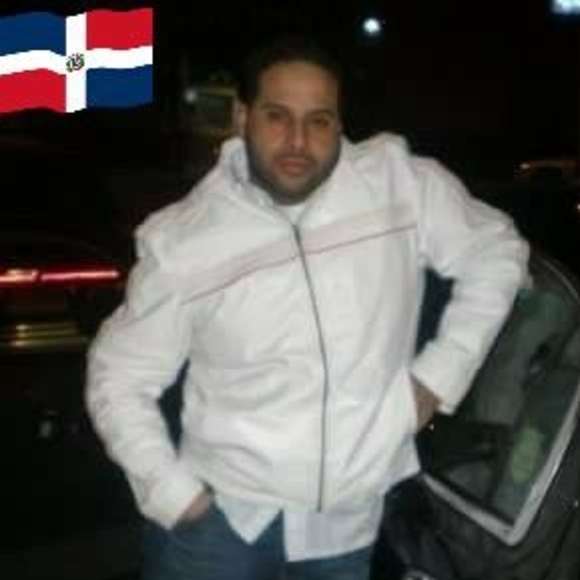 Profile Picture of Jose Silverio jr (@elranger80) on Poshmark