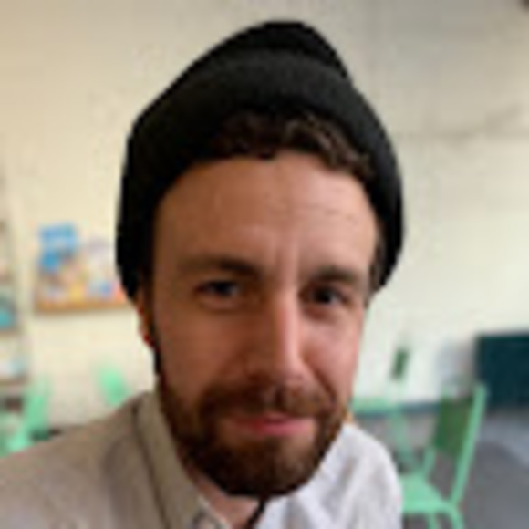 Profile Picture of Benjamin Stern (@benjaminsstern) on Poshmark