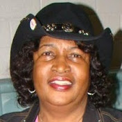 Profile Picture of Ella Hines (@TheSugel1014) on Youtube