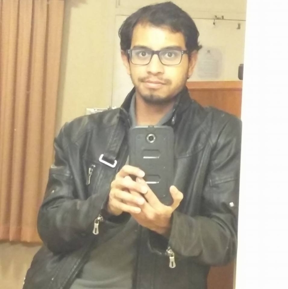 Profile Picture of Sandeep Varma (@maxie59) on Poshmark
