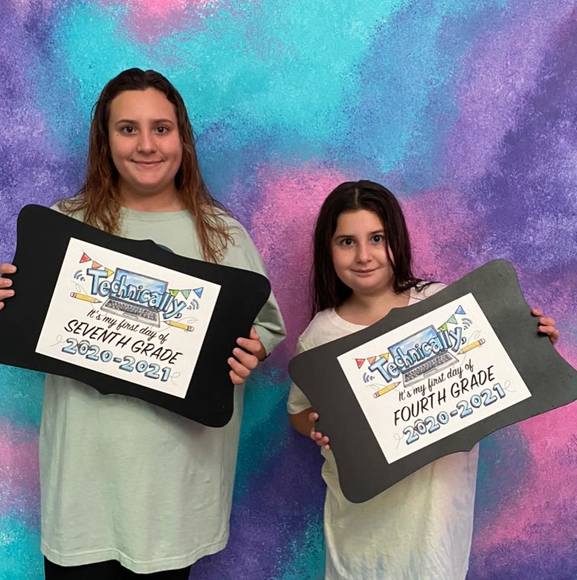 Profile Picture of Michelle Albanese blaszynski (@blazmangear) on Poshmark