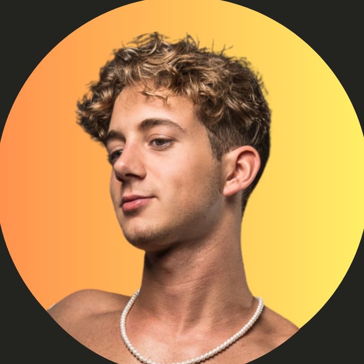 Profile Picture of Thomas (@thomasshute_) on Tiktok