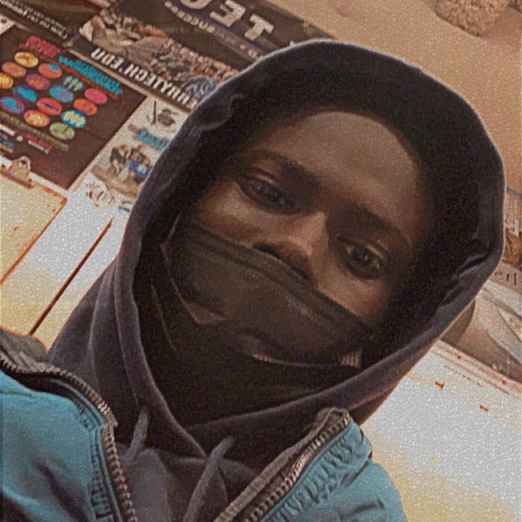 Profile Picture of Ebrima Jawara (@ebrimajawara) on Poshmark