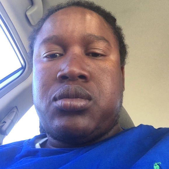 Profile Picture of Rudi Sabio (@rudy2425) on Poshmark