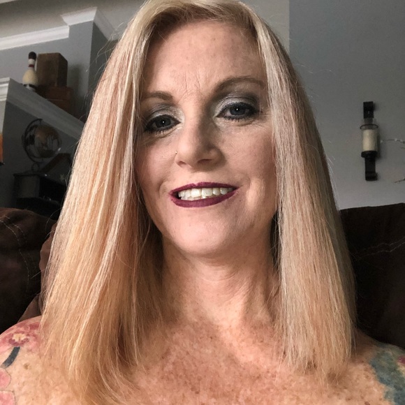 Profile Picture of Kathryn Reese (@7674kdr) on Poshmark