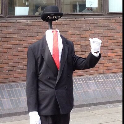 Profile Picture of Neil Hatcher (@eggy112016) on Twitter