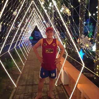 Profile Picture of James Sescar (@james.sescar.545) on Facebook