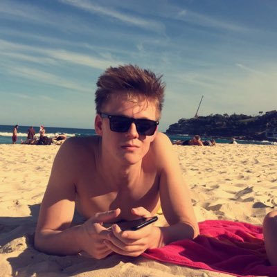 Profile Picture of Bianca (@Caspar_sugg_) on Twitter