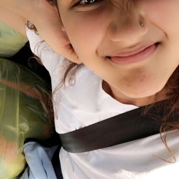 Aeisha Shahjahan - Poshmark Profile Picture of Aeisha Shahjahan (@eishi678) on Poshmark