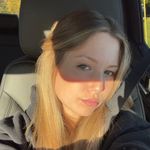 Profile Picture of ryleigh_anne_ (@ryleigh_anne_) on Instagram