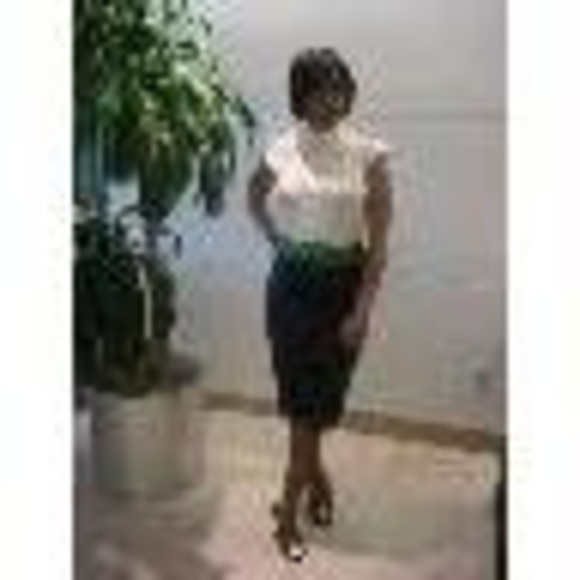 Carylee Carrington - Poshmark Profile Picture of Carylee Carrington (@caryleem) on Poshmark