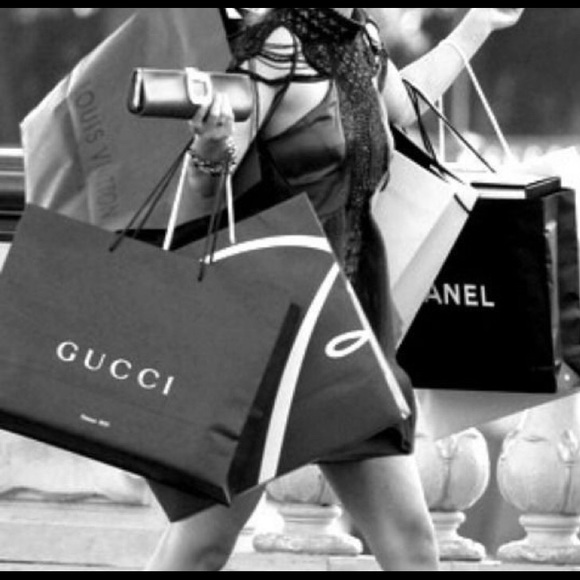 Profile Picture of Jodi Sauerwein (@jodi_sauerwein) on Poshmark