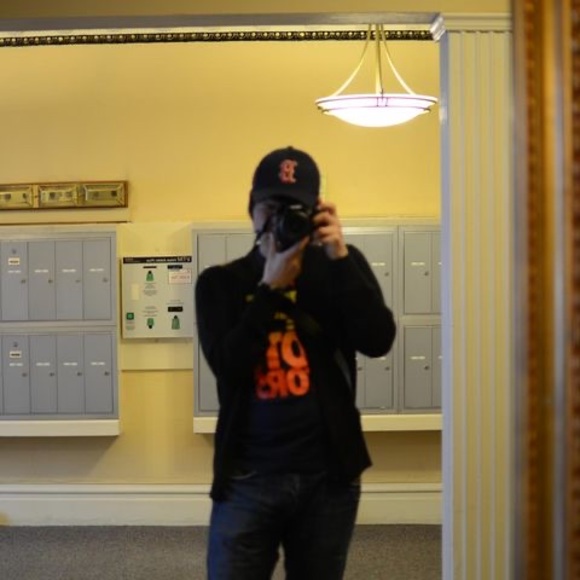Profile Picture of Chris Choi (@chrischoimh) on Poshmark