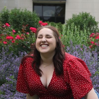 Profile Picture of Meredith McGee (@mcgee_meredith) on Twitter