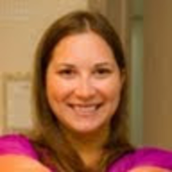 Profile Picture of Jessica Pasquini (@jessica14720) on Poshmark