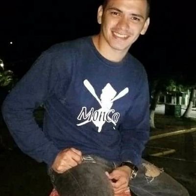 Profile Picture of Albert Paz (@Alberto35894366) on Twitter
