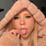 Profile Picture of Jacqueline Asher (@kenziebombastic) on Instagram