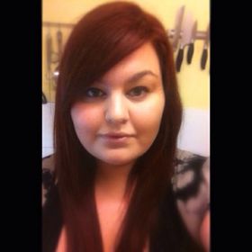 Profile Picture of Bethany Fiddler (@DollopOfSparkle) on Pinterest