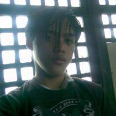 Profile Picture of erwin robles (@zekeson) on Twitter