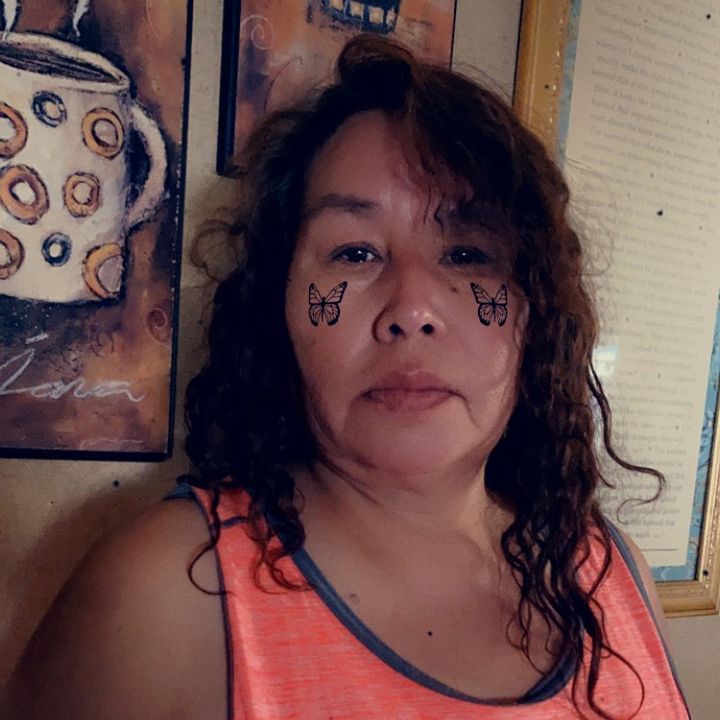 Profile Picture of Eunice Robinson (@xr0bins0nx) on Tiktok