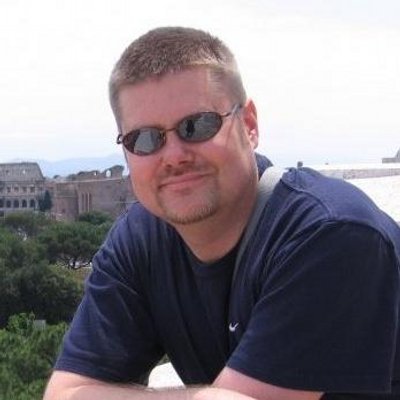 Profile Picture of Dan Makela (@EasyPhotoTip) on Twitter