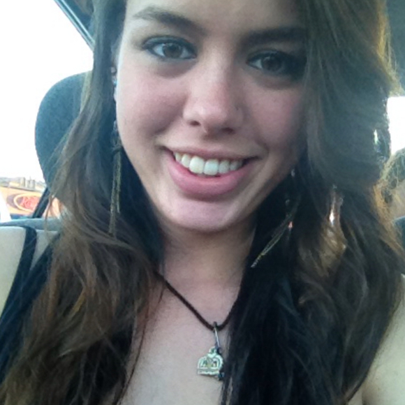 Profile Picture of Angel Pearson (@angel713) on Poshmark