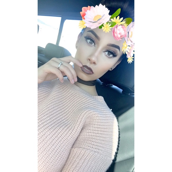 Profile Picture of Isabel Sullivan (@princessisabel3) on Poshmark