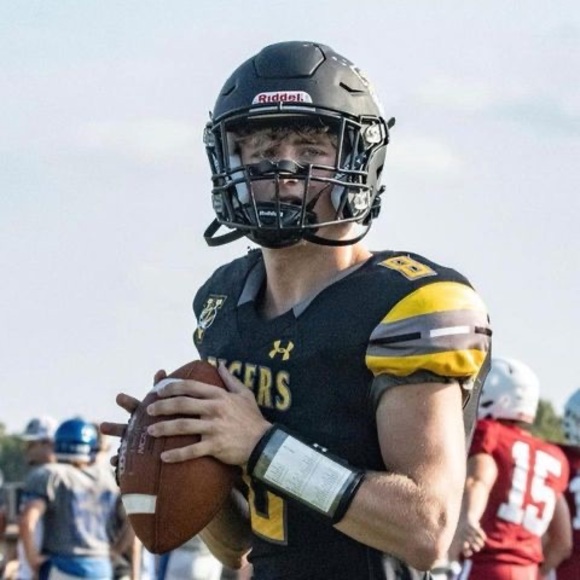 Profile Picture of Adam Radcliff (@iloveharley322) on Poshmark