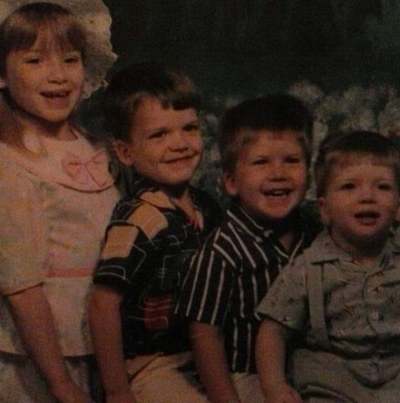 Profile Picture of James Dial (@rdial500) on Poshmark