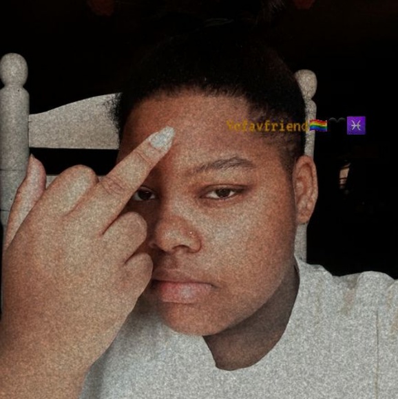 Profile Picture of Stephanie Locklear (@yofav_stud14) on Poshmark